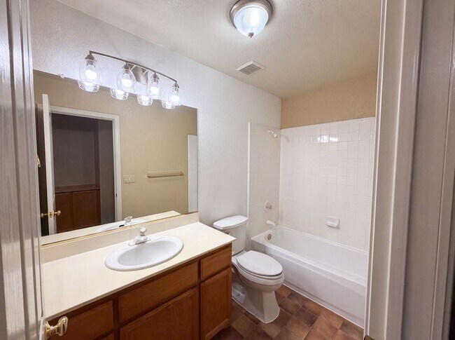 5344 Swindon Rd