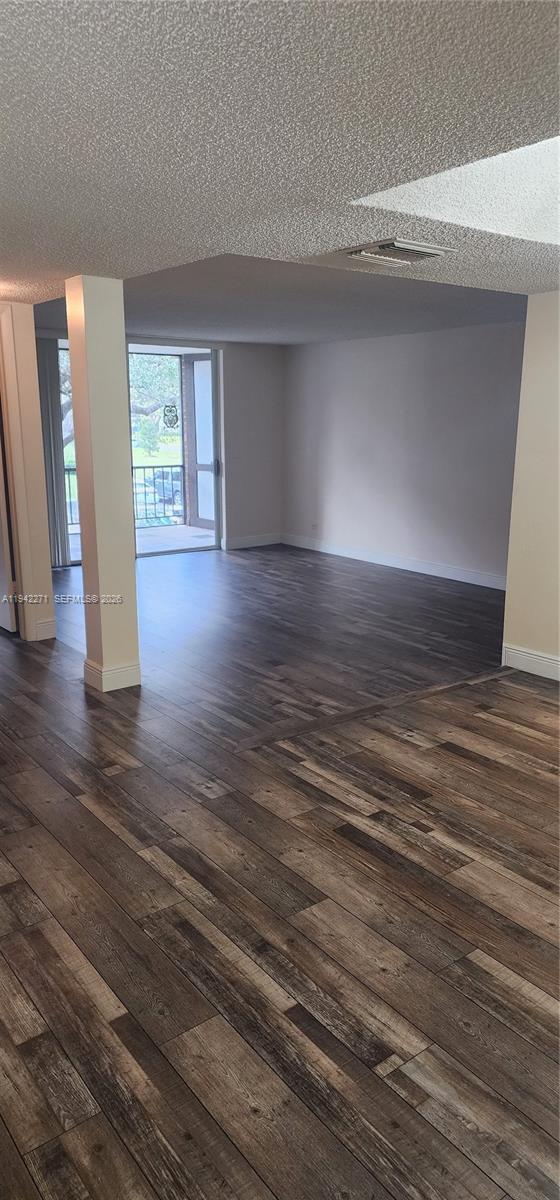 Photo - 3670 Inverrary Dr Unit 2C