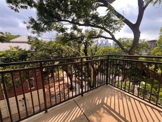 Photo - 1900 Barton Springs Rd Unit 4041