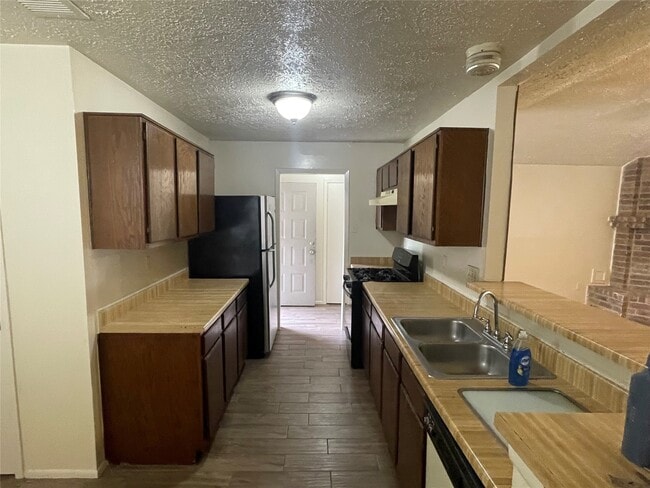 Photo - 1826 Grand Park Dr