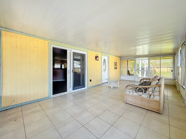 Photo - 425 Baker Rd