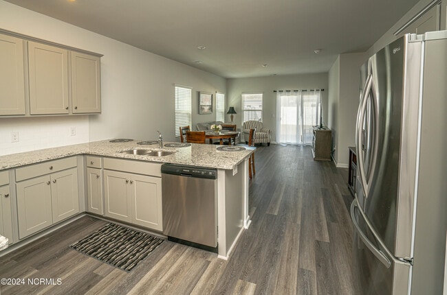 Photo - 249 Arnette Dr