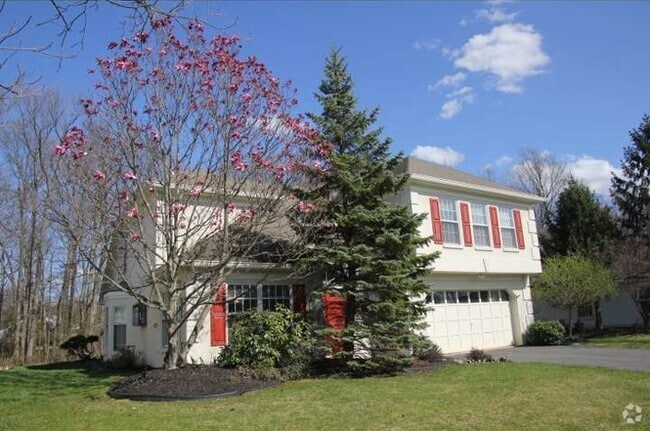 Building Photo - 31 Westwinds Dr Rental