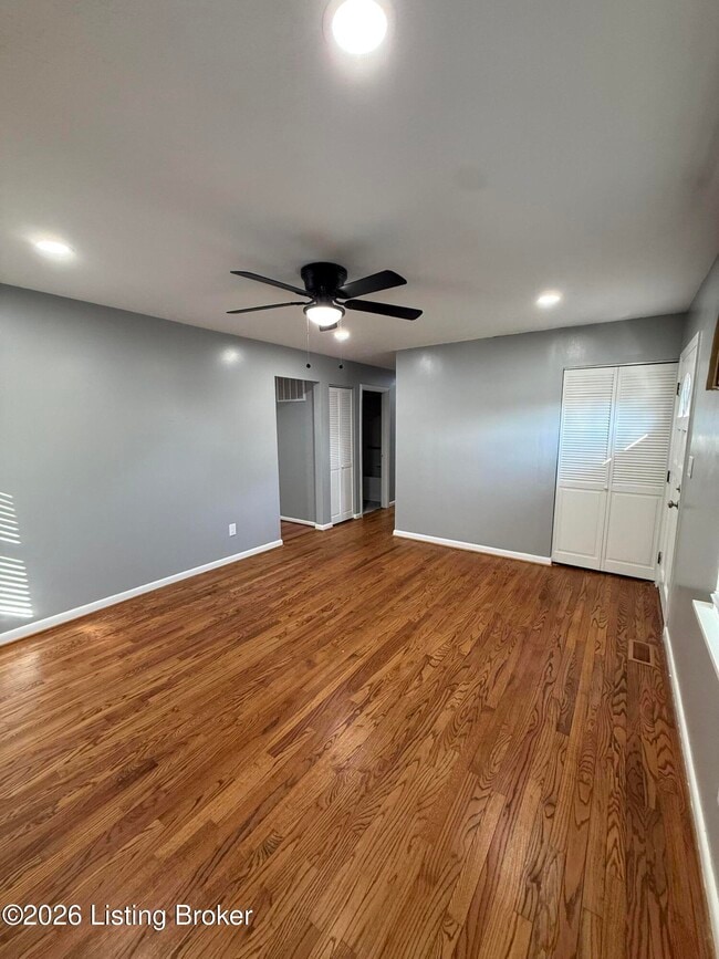 Photo - 3706 Glenlea Way