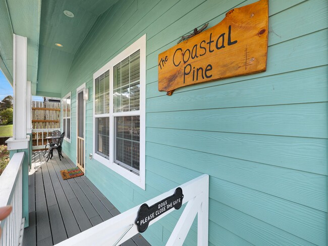 Photo - 145 N Dolphin St