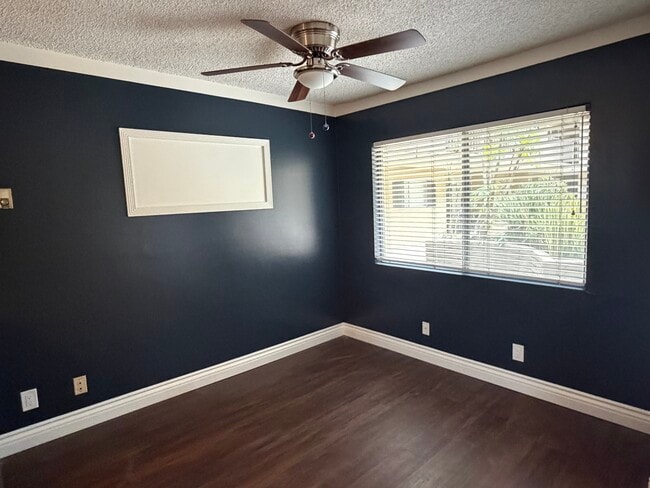 Building Photo - 100 Hermosa Ave Unit 1h