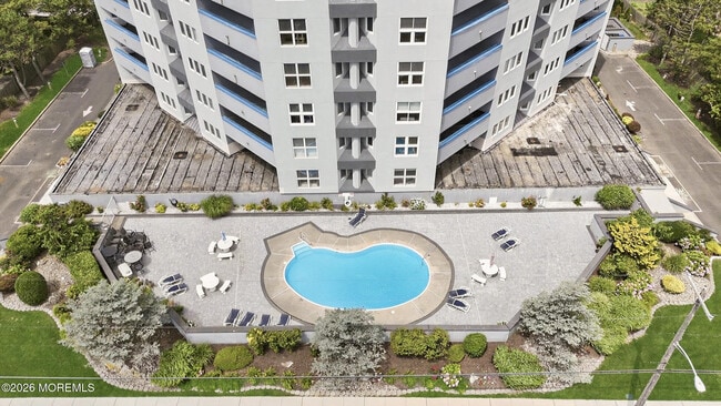 300 Ocean Ave N Unit C1