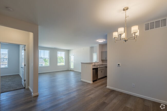 2BR, 2BA - 1,356SF