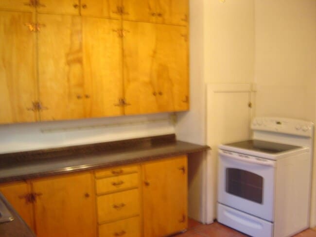 Photo - 269 E 4th Ave