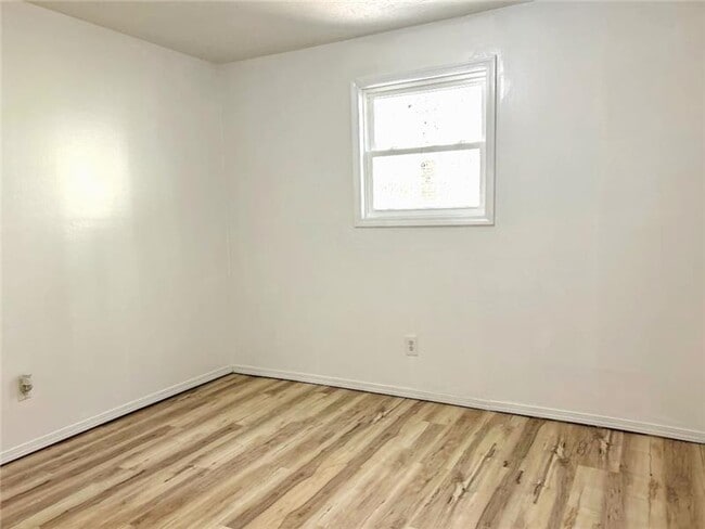 Photo - 375 N 12th St Unit #3