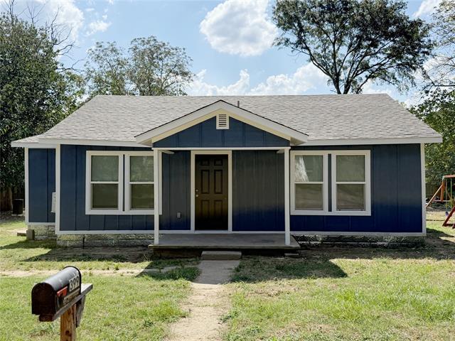 Photo - 399 Blackbourn St