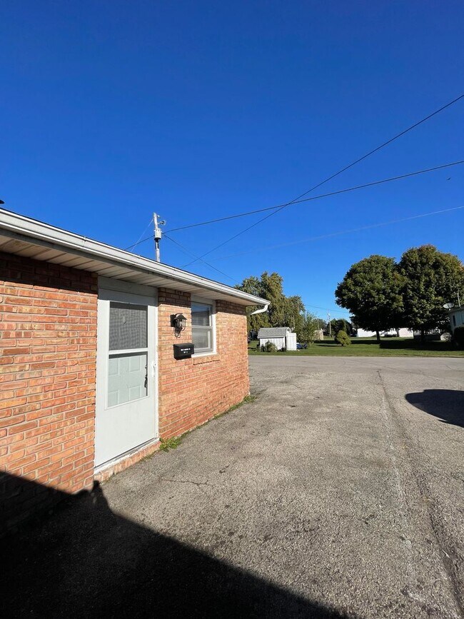 Building Photo - 510/503 Liberty St. - NAAAM Unit 2