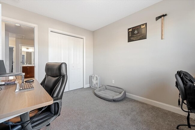 Photo - 158 Hamlet Ct