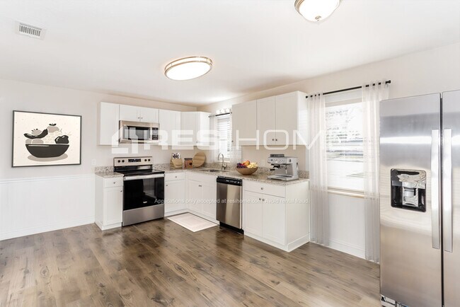 Photo - 1624 Dolphin Dr