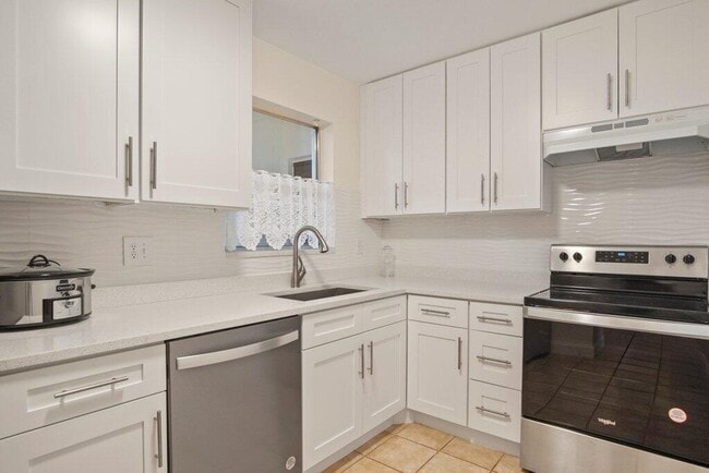 Photo - 223 Lake Frances Dr