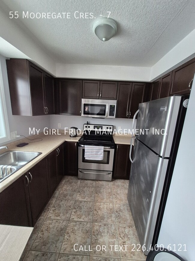 Photo - Bright and Spacious Townhome