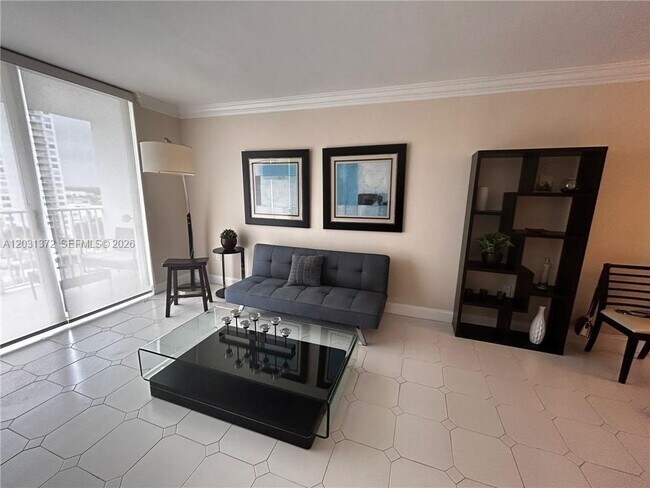 Photo - 2851 NE 183rd St Unidad 1014E
