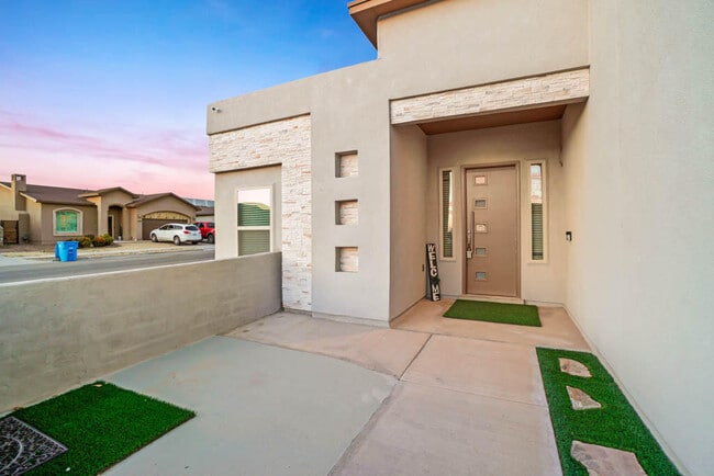 Photo - 13847 Sandy Pne Wy