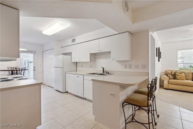 Photo - 15405 Cedarwood Ln Unit 2-101
