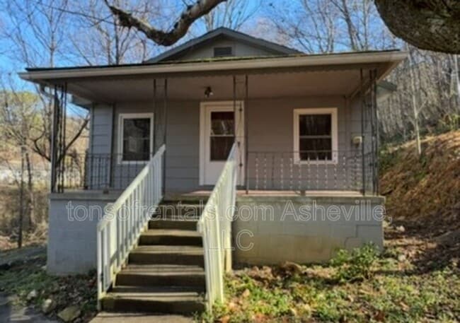 Building Photo - 418 Old Buckeye Cove Rd