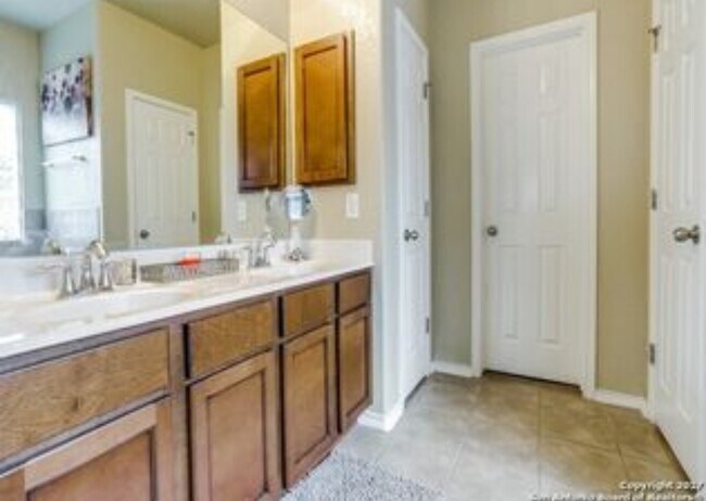 Photo - 12638 Point Summit