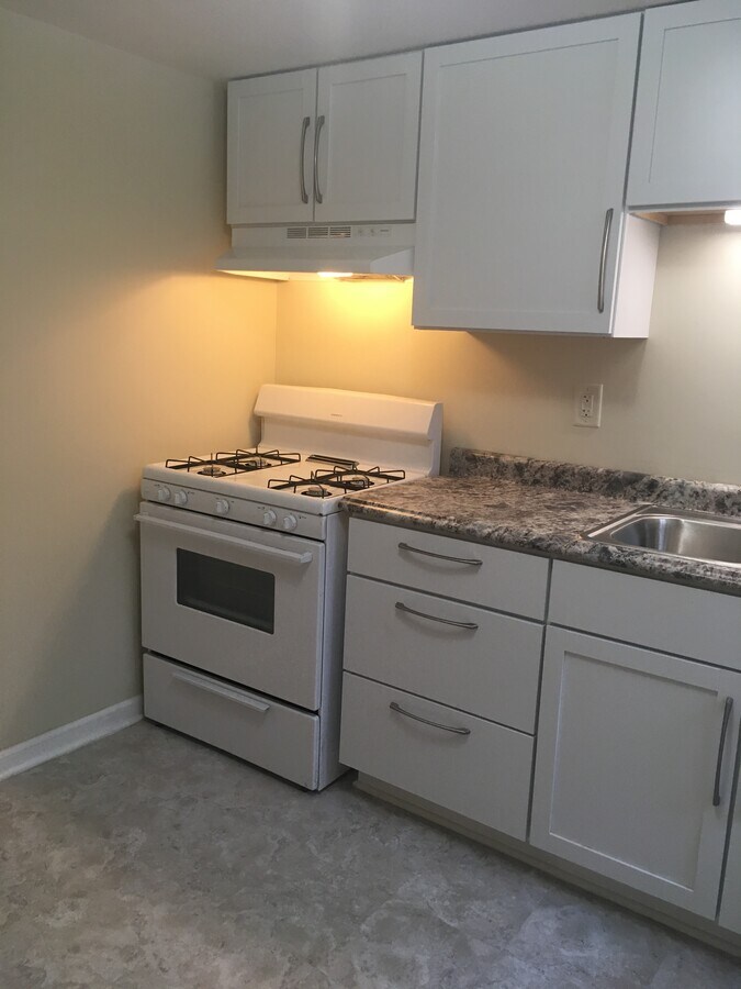 Photo - 809 Lincoln Hwy Apartment Unit #3