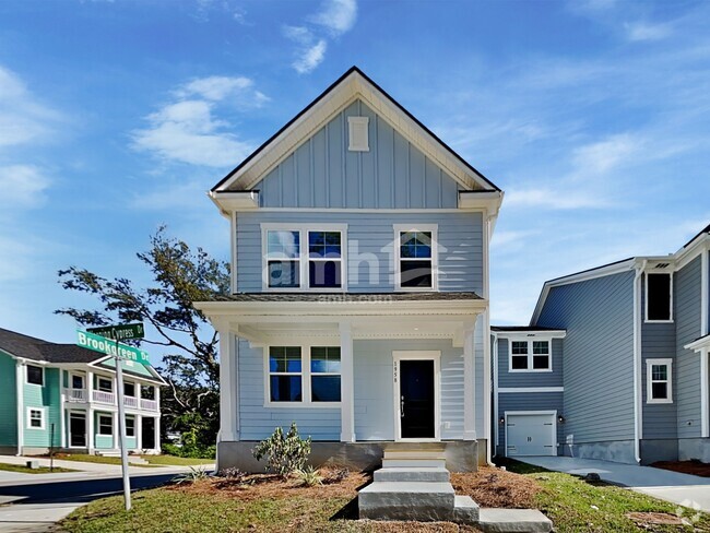 Building Photo - 1958 Weeping Cypress Dr Rental