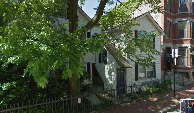Photo - 231 W Menomonee St Unit 2R