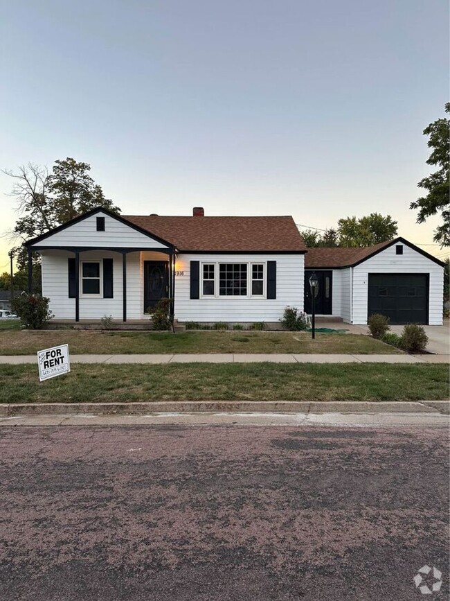 Building Photo - Newly renovated home for rent!