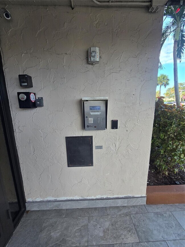 Photo - 250 Jacaranda Dr Unit 708