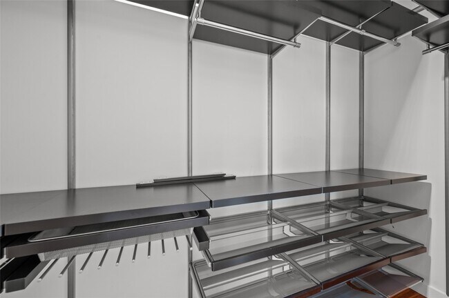 Photo - 4702 Bayou Vista Dr