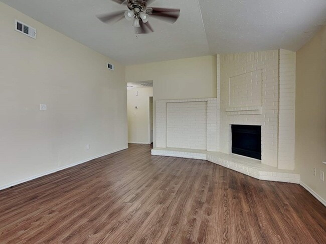 Photo - 3902 Mattingham Dr