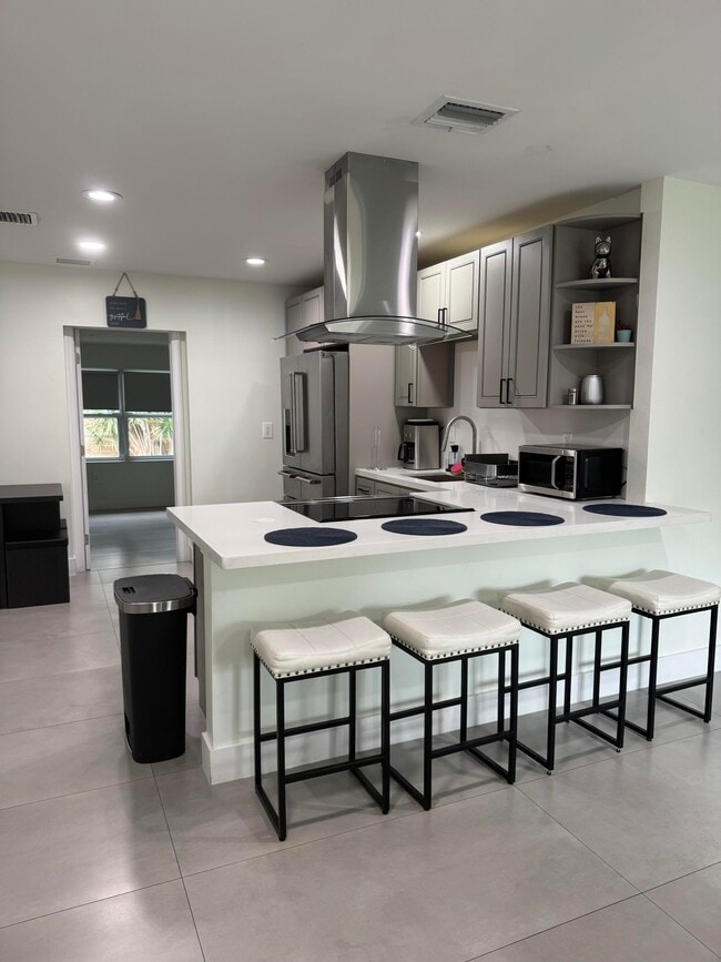 Building Photo - 2314 Pinecrest Ct