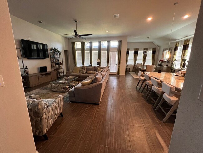 Photo - 2301 Noble Pass Ln