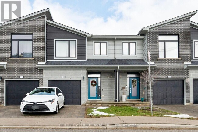 Photo - 177 Edgevalley Rd