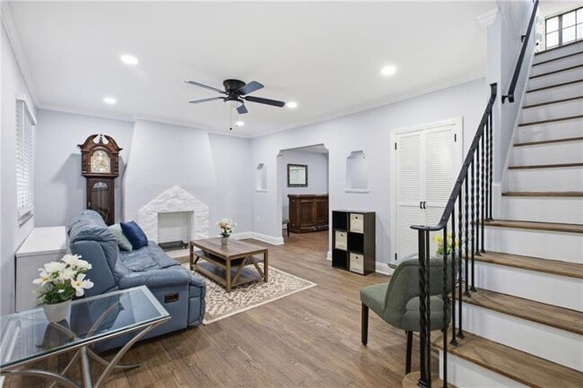 Photo - 3891 Beechwood Blvd