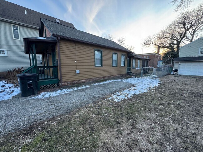 Photo - 2484 W 10th St Unit 2482 W 10th  - Back House