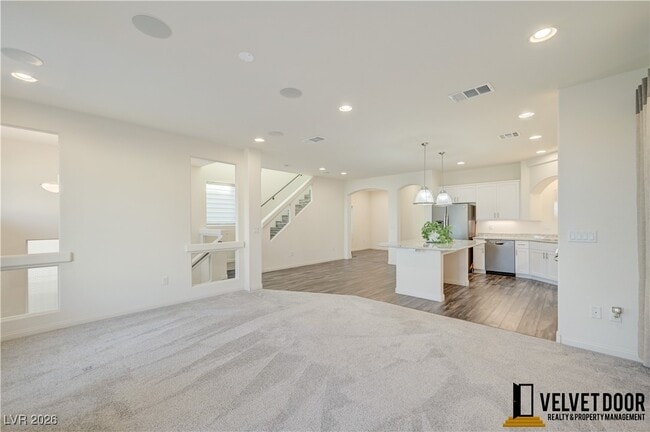 Photo - 9829 Grey Sands St