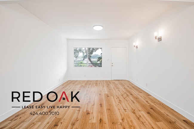 Building Photo - 153 S Ave 57 Unit 7