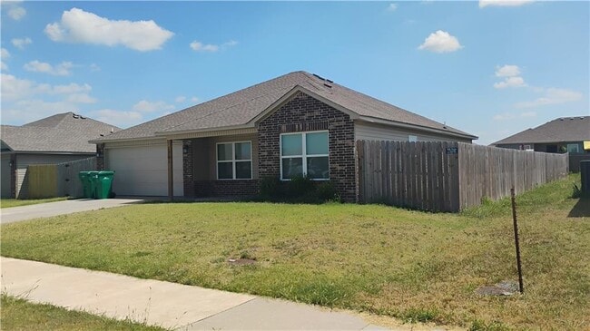 Photo - 1701 Forest Dr