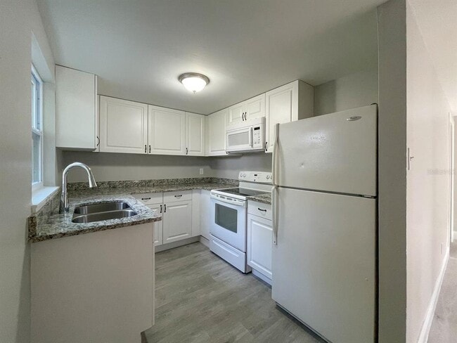 Photo - 2704 E Columbus Dr Unit A