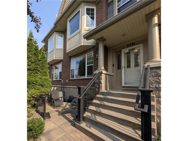 Photo - 8391 Townsend Dr