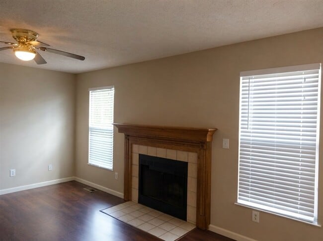 Photo - 13861 Carlstead Dr NW