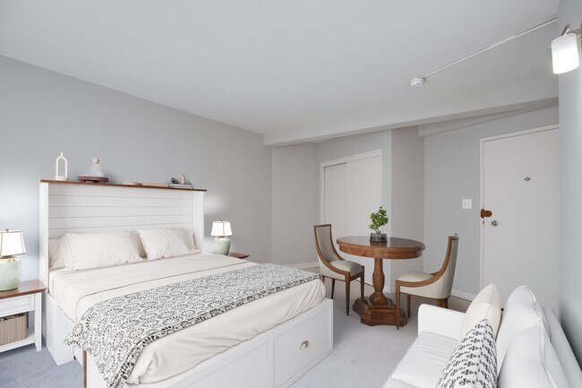 Studio with murphy bed (virtually staged) - The Livingston