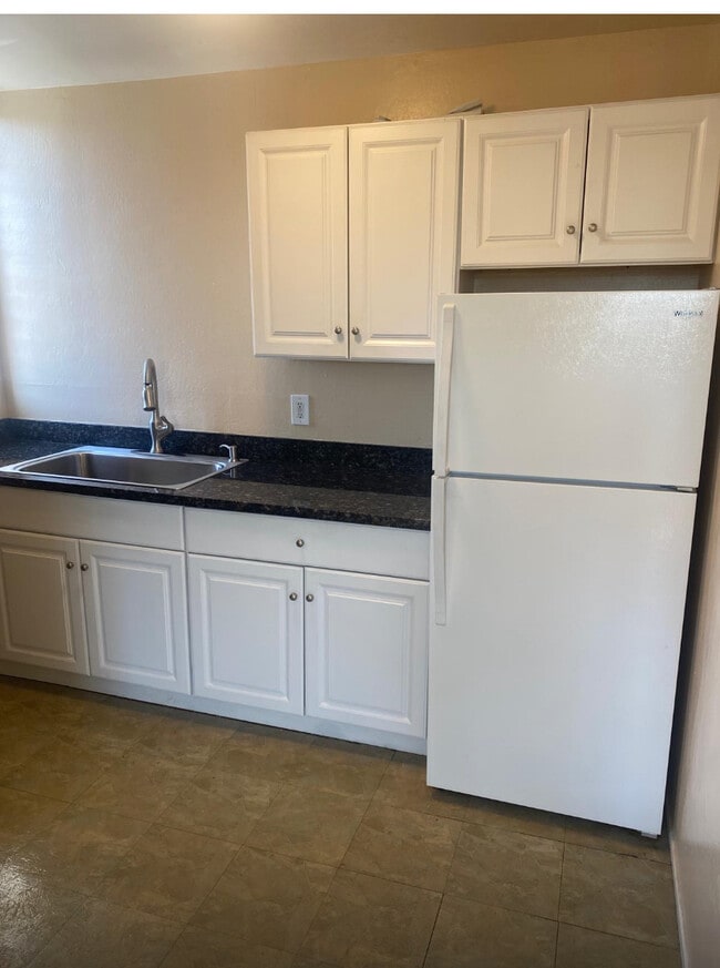 Photo - 162 Santa Fe Ave