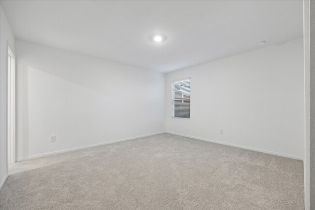 Photo - 337 Grayson Baw Ln