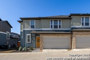 Building Photo - 1020 Vista View Dr Unit 2301