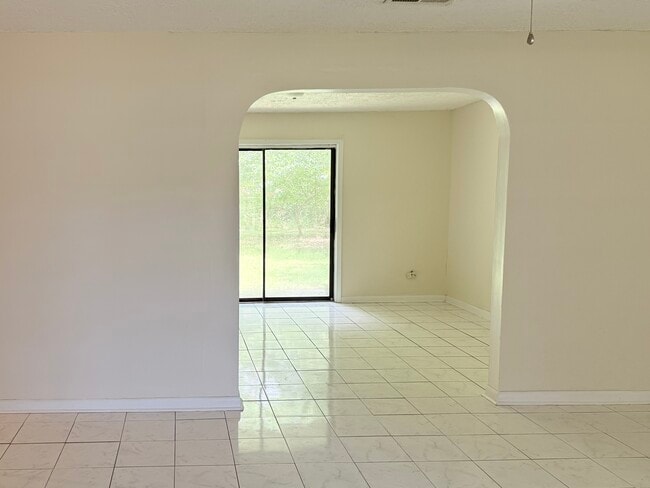 Photo - 7700 Elder Ferry Rd