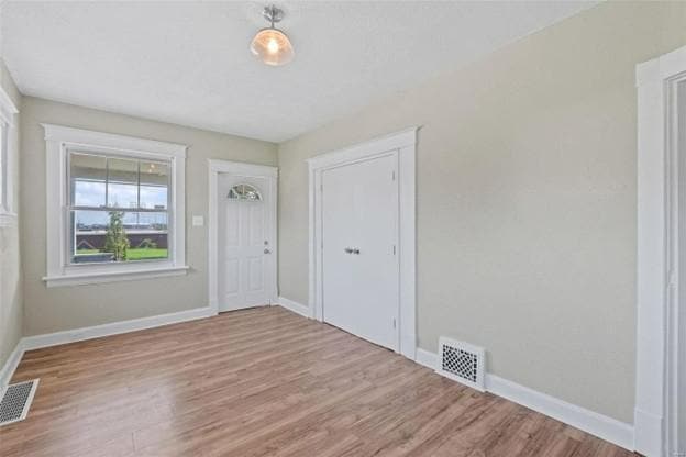 Photo - 3316 Caroline St