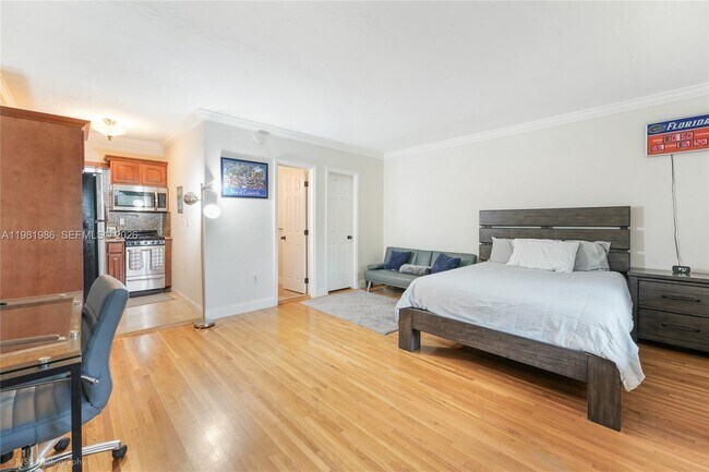 Photo - 35 Antilla Ave Unit 11